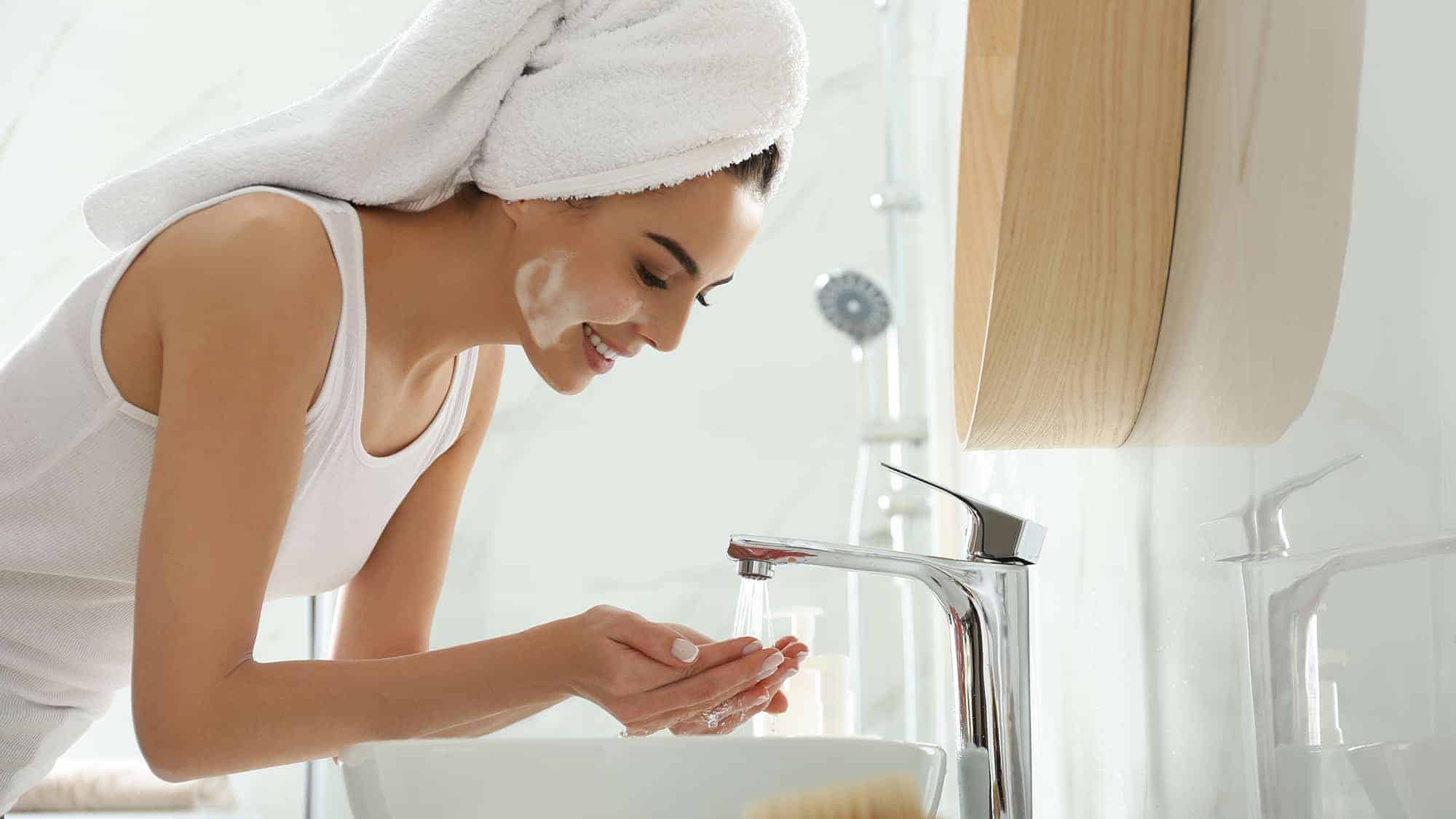 A Simple Skin Care Routine For Sensitive Skin